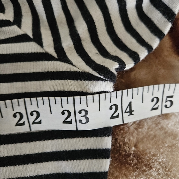 Pacsun Striped Turtleneck - Picture 3 of 3